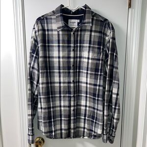 Goodfellow & Co Navy and White Plaid Shirt